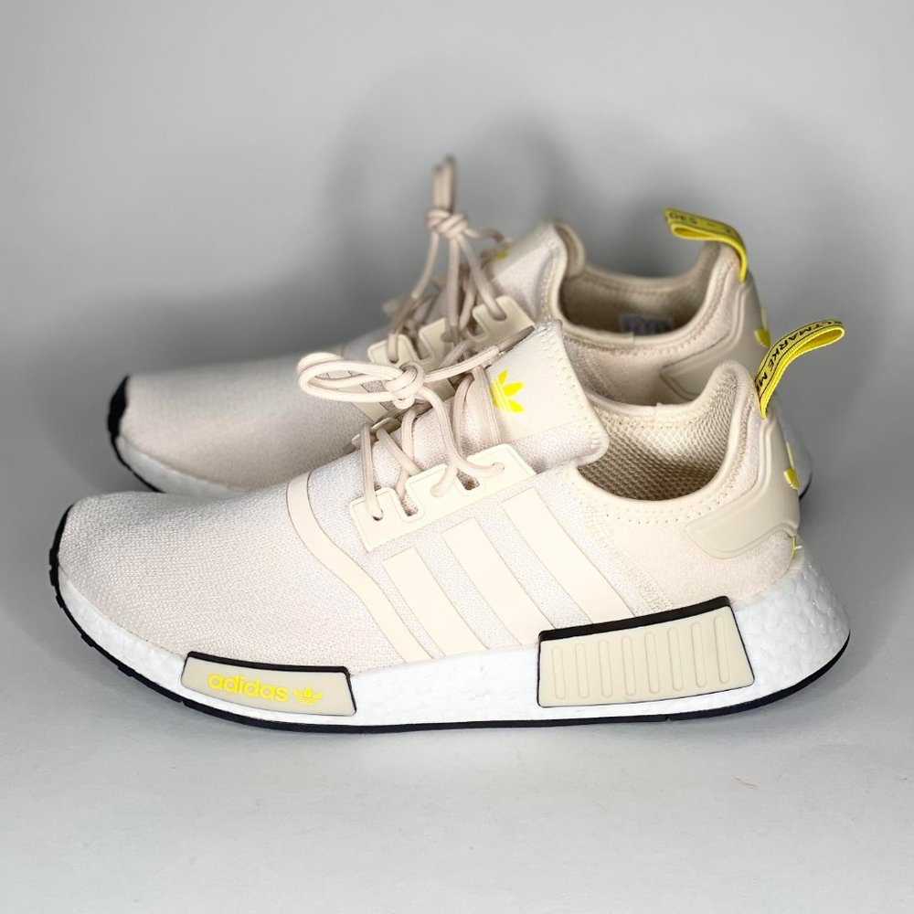 adidas NMD R1 Women's Sneaker Beige GZ9592 NEW - Picture 3 of 6